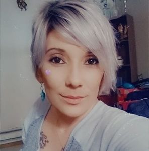 Meet your Posher, Nina